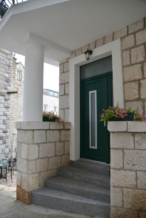 Apartmani Olujic Imotski Εξωτερικό φωτογραφία