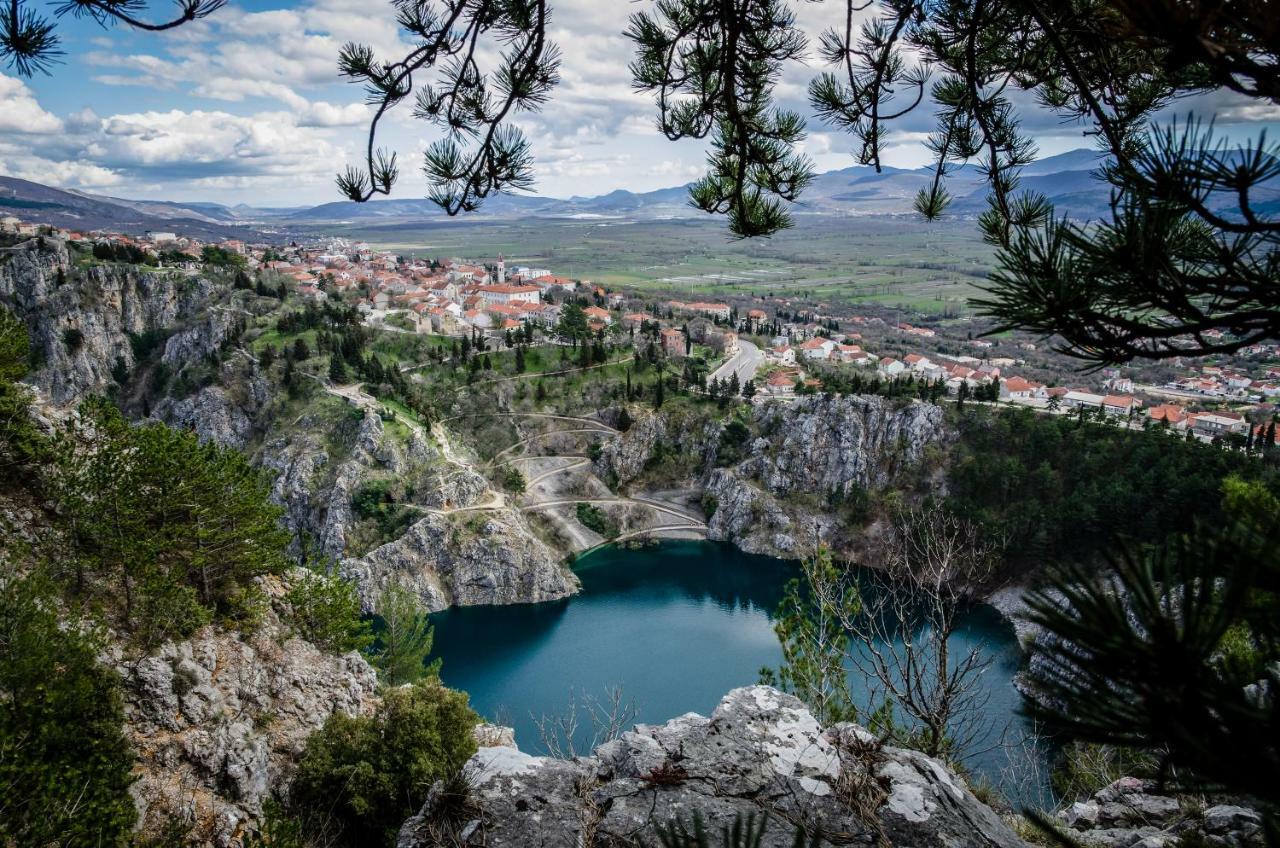 Apartmani Olujic Imotski Εξωτερικό φωτογραφία